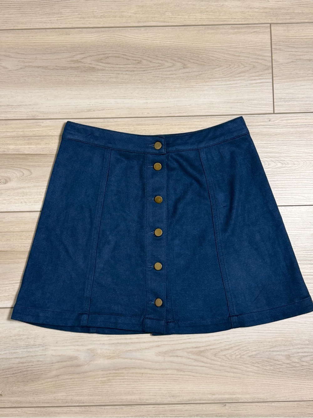 Ellison Blue Button Front Mini Skirt Size Small - Picture 2 of 6